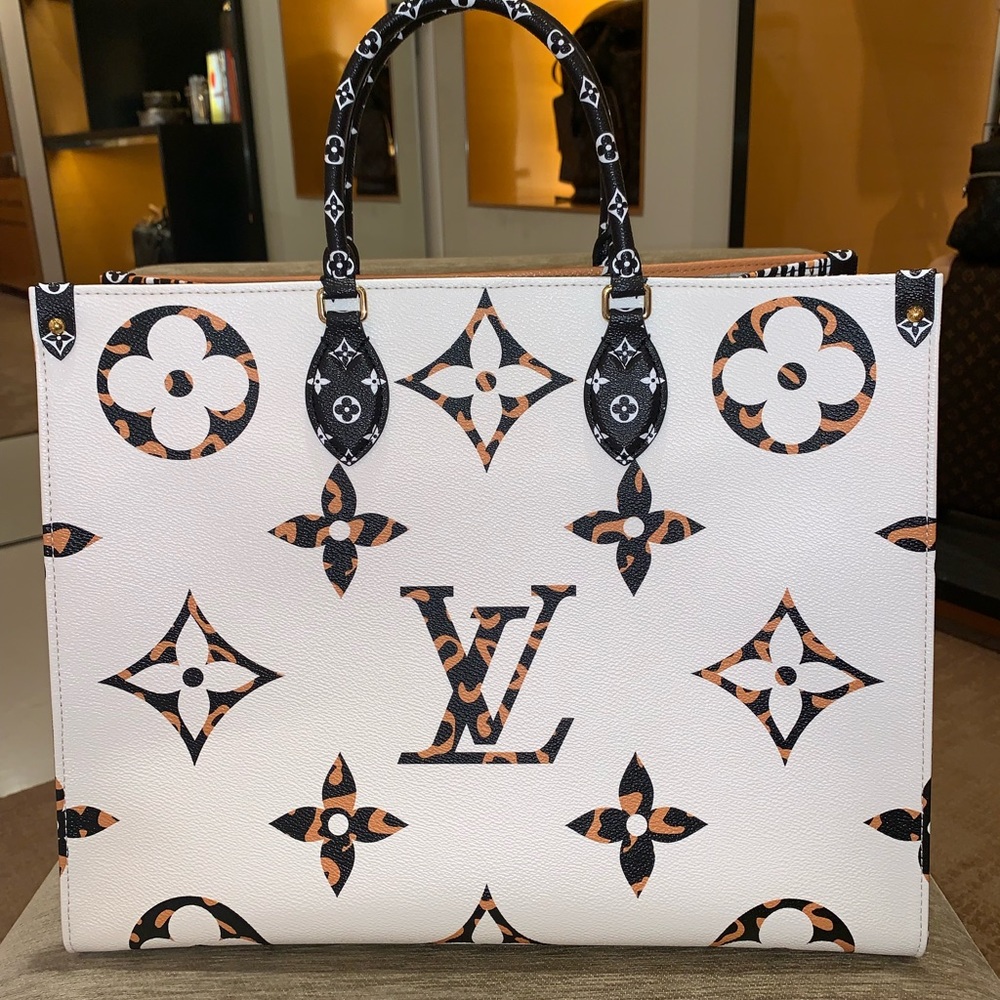 NIB LOUIS VUITTON ON THE GO JUNGLE BAG SOLD OUT